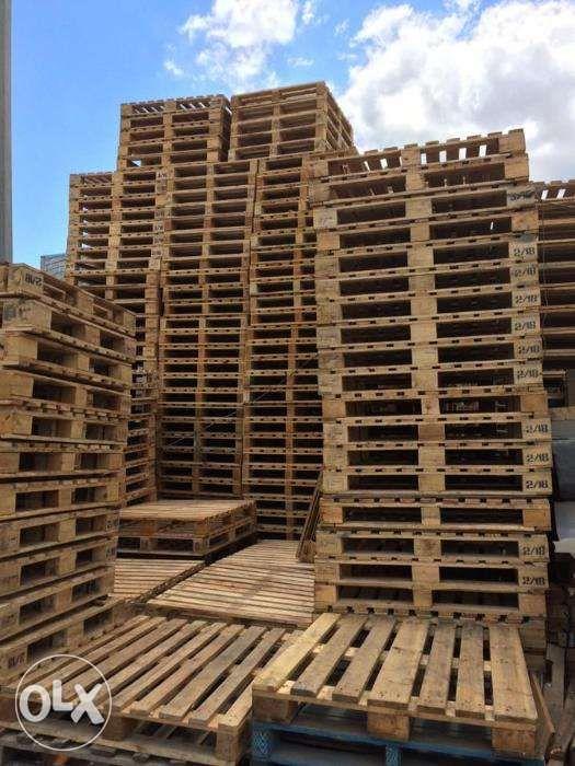 Buy and Sell Second Hand Palochina Wooden Pallet and Plastic Pallet