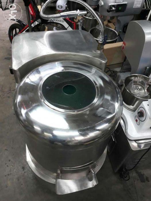 Potato Peeler (Category: Pest Control) located in Malabon City. Submitted by bunasonny (Listing ID 238816655, Image 3). Description: Model: PP30A Power: 1.5Kw/220V/60Hz Production Capacity: 30kg Dimension: 850x530x800(mm) Body: fully stainless steel Weight: 120kg Free delivery in Metro Manila Area.. Plz call or txt to order O9I7..86I..3472...