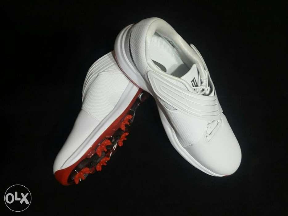 tiger woods shoes 2017