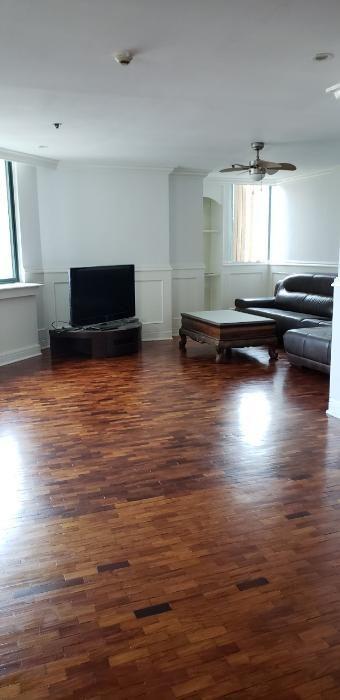 (Category: ) located in . Submitted by chris.uy (Listing ID 238825267, Image 1). Description: .