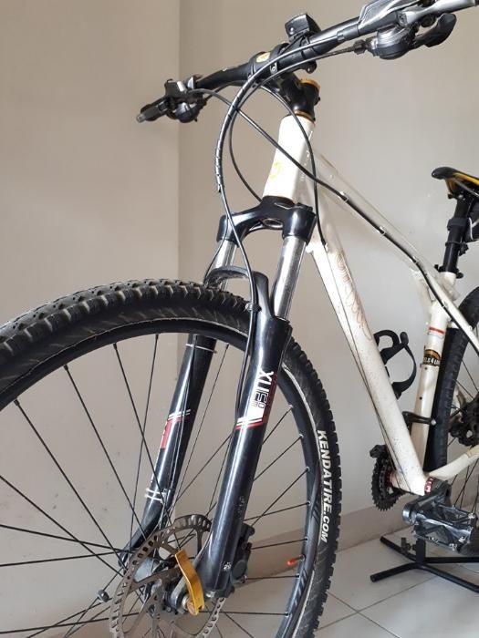 gt 2000 trail women's