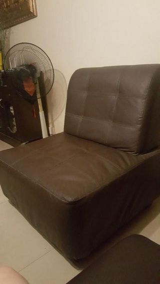 Leather sofa single seater