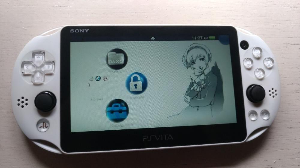 Ps vita deals slim glacier white