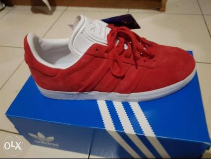 adidas gazelle red | Sneakers 