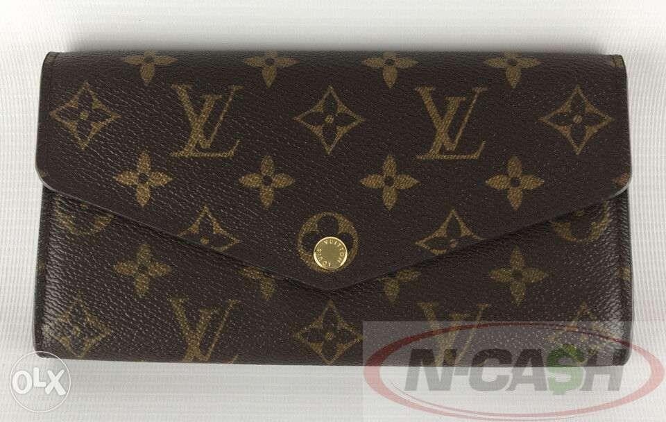 Luxury Bag Buyer Pawnshop Manila Louis Vuitton Sarah Monogram Wallet, Luxury, Bags & Wallets on ...