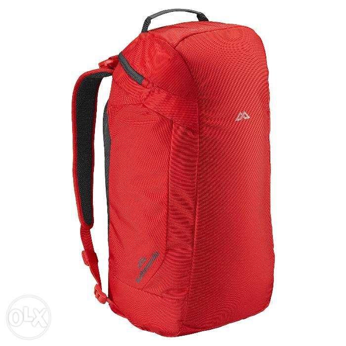 Shuttle 40l convertible shop backpack cargo v4