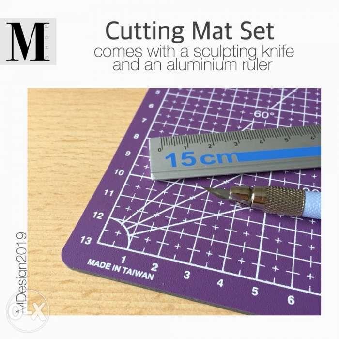 Cutting Mat Set (Category: Craft Supplies & Tools) located in Manila. Submitted by mshopmla (Listing ID 238851887, Image 2). Description: Cutting Mat Set 1 cutting Mat, 15cm x 22cm 1 sculpting knife with spare blades 1 Aluminum ruler Viber for faster correspondence, Ships through JRS ONLY or delivery through Lalamove within Metro. Manila.