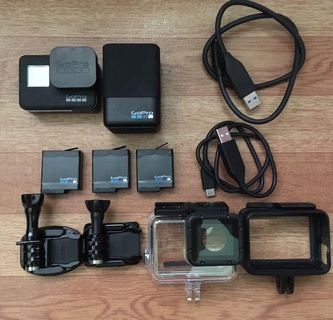 GoPro Hero 7 Black with Original Accessories and Freebies