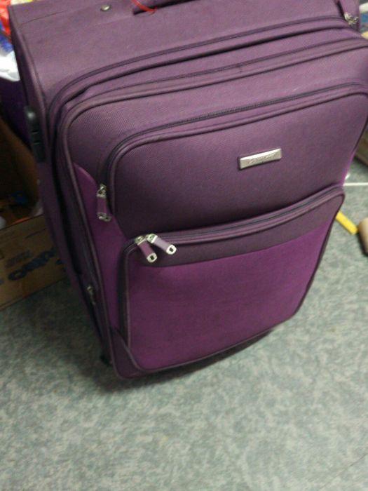 Jumbo expandable luggage 28x18', Men's Fashion, Bags, Briefcases on ...