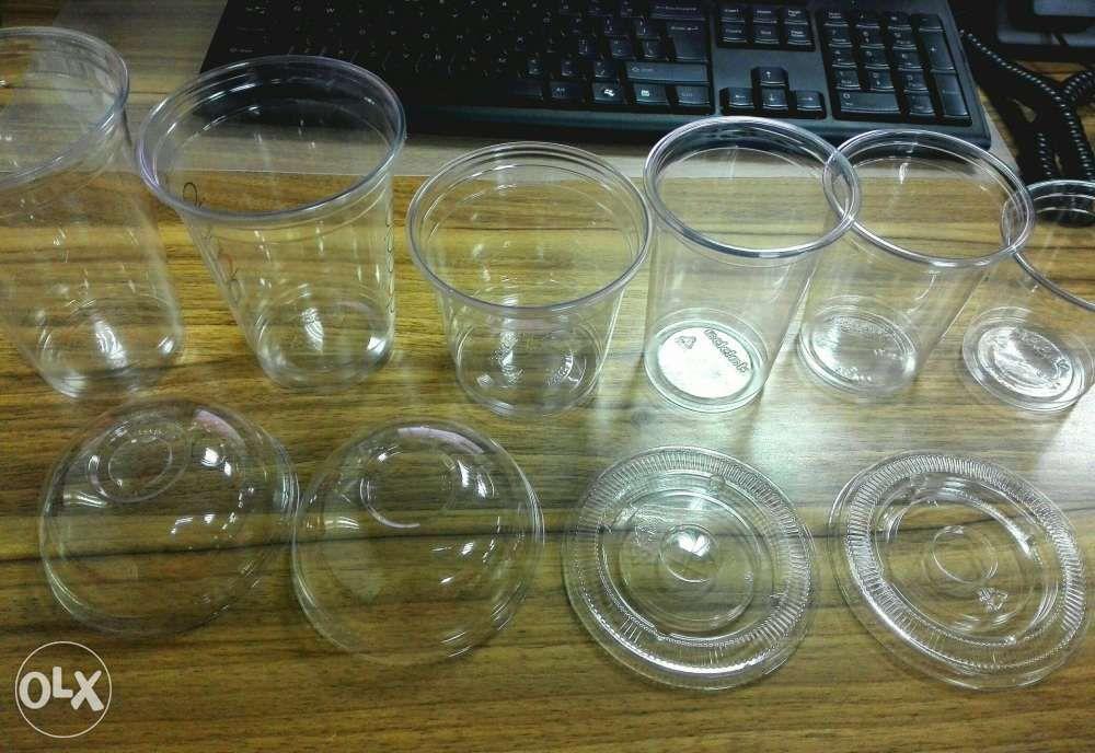 cheap plastic cups with lids