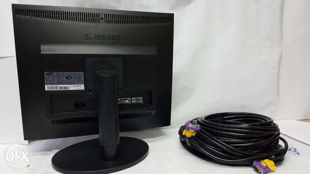 Samsung SyncMaster B1940 19-inch LCD Monitor With VGA Cable 30 Meters ...