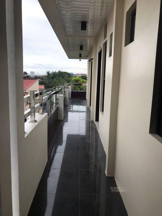 Pasig for rent (Category: Apartments & Condos) located in Pasig City. Submitted by olxph_864435410 (Listing ID 238891487, Image 3). Description: For inquiries pls DM >studio type apartment for 1-2 persons with own cr & small kitchen >NO PARKING AVAILABLE >Accesible to Ortigas Center, Eastwood, Cubao, Greenhills San Juan, Marikina, Rizal >UV ride to BGC/ Mc Kinley >STRICTLY no kids & no pets allowed >STRICTLY no parking even along the street (moto