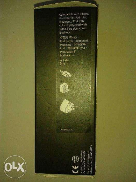 USB Power Adapter (Category: Batteries & Power Banks) located in Manila. Submitted by magicgerry (Listing ID 238905542, Image 3). Description: USB Power Adapter - Compatible with iPhone, iPod shuffle, iPod mini, iPod nano, iPod with color display, iPod with viedeo, iPod classic, and iPod touch. - Input 100-240V; Output 5V - MB051ZA/A - A1402.