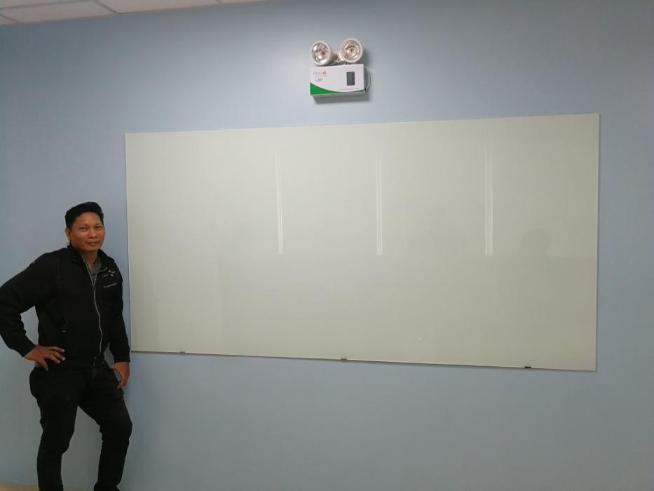 Ultra White Writing Glass Board (Category: Ironing Boards) located in Pasig City. Submitted by designmaxph.designmaxph (Listing ID 238920424, Image 3). Description: For inquiry, text/call 09456833492 Look for Karen for more info. Regular Tempered Magnetic glass board Free delivery & installation within metro manila. Free estimate & quotation.