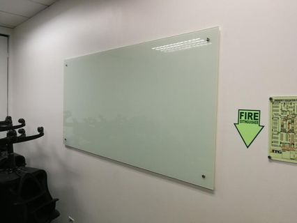 Tempered Magnetic White Glass Board