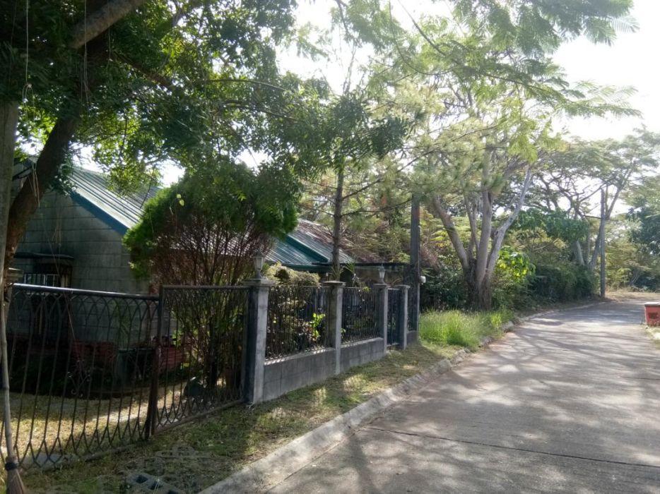 Dasmarinas Cavite Pre-owned Weekend House and Lot for Sale ...