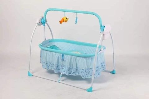 Baby bed with music and Authomatic swing
