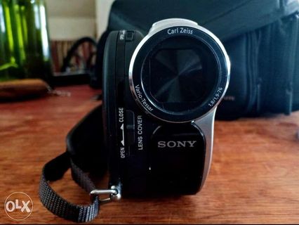 Sony Handycam Carl Zeiss VarioTessar DCRDVD108