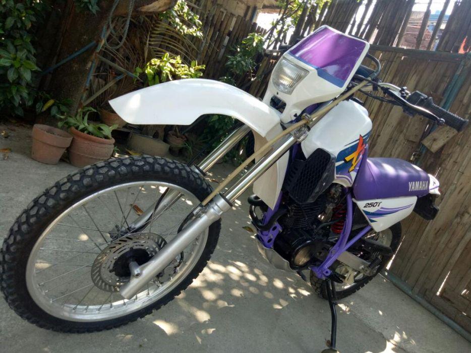 Yamaha XT 250cc Similar to dirt bike trail bike enduro xl ...