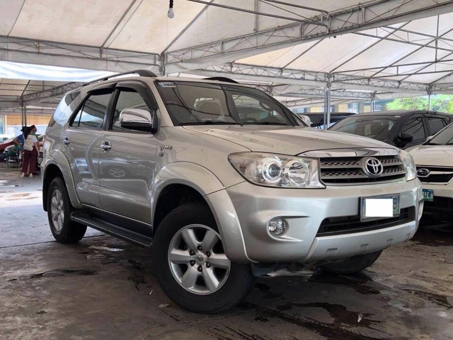 FRESH 2010 Toyota Fortuner 4x2 G Gas AT, Cars for Sale on Carousell