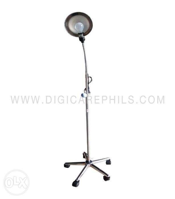Procare Droplight or Gooseneck Lamp with wheels, Health & Nutrition