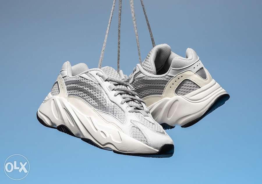 yeezy 700 static price