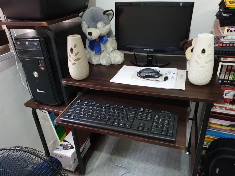 CPU Computer Table AVR Set, Computers & Tech, Desktops on Carousell