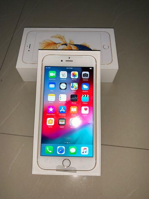 Rush Selling (Category: iPhone 6 Series) located in Makati City. Submitted by macniel (Listing ID 239023687, Image 2). Description: iPhone 6s Plus, 32GB, Gold. Still in Warranty.