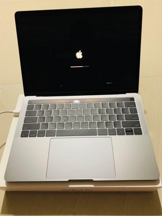 MacBook Pro Touch Bar 13inch Space Gray (Category: Laptops & Notebooks) located in Makati City. Submitted by macniel (Listing ID 239023715, Image 2). Description: 13inch 3.1GHz/ 8GB RAM/ 256GB / Space Gray.
