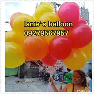 flying helium balloons