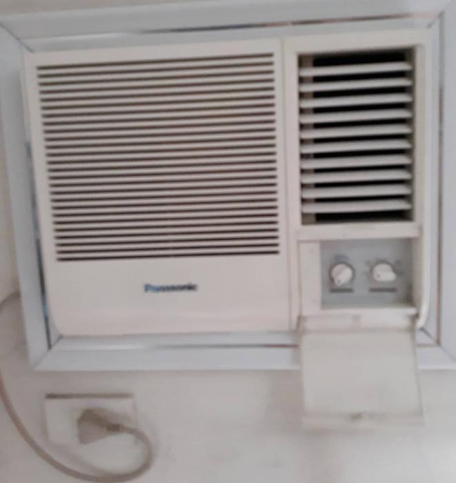 Panasonic Manual Window Type Aircon with Free Hello Kitty Slipper, TV