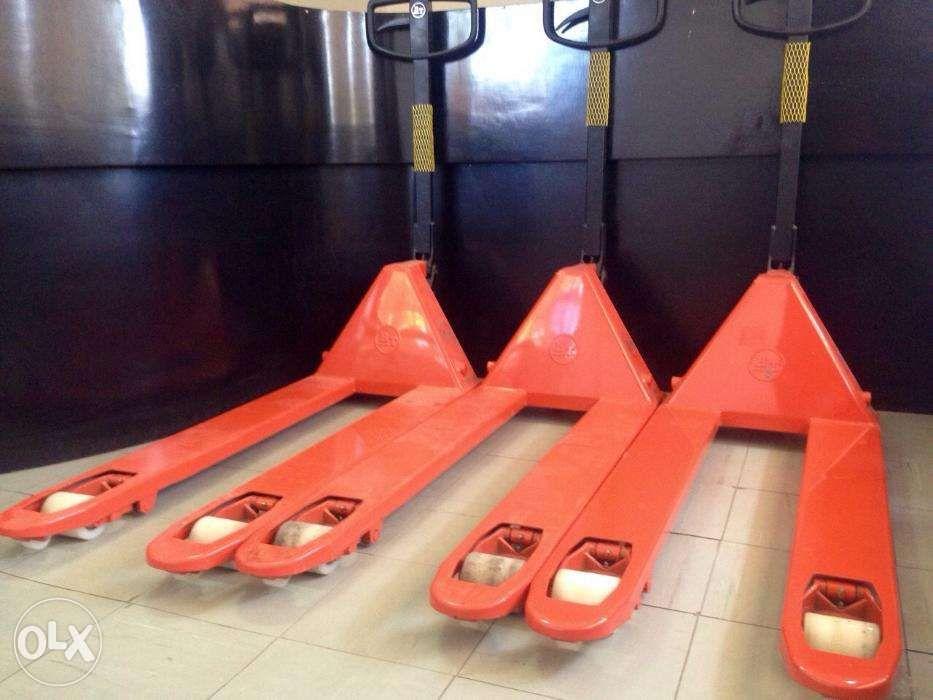 Forklift and Jack Pallet For Rent (Category: Industrial Equipment Rental) located in Santa Rosa. Submitted by apexlogisticsph (Listing ID 239172455, Image 2). Description: LPG and Diesel Forklift for Rent: - Daily, monthly, weekly rental available - Rental inclusions for daily rate (forklift operator, fuel) - Metro Manila, Laguna, Cavite, North Luzon - Diesel and LPG forklift available - Locations: Metro Manila, Laguna, Batangas, Cavite, Bulacan 