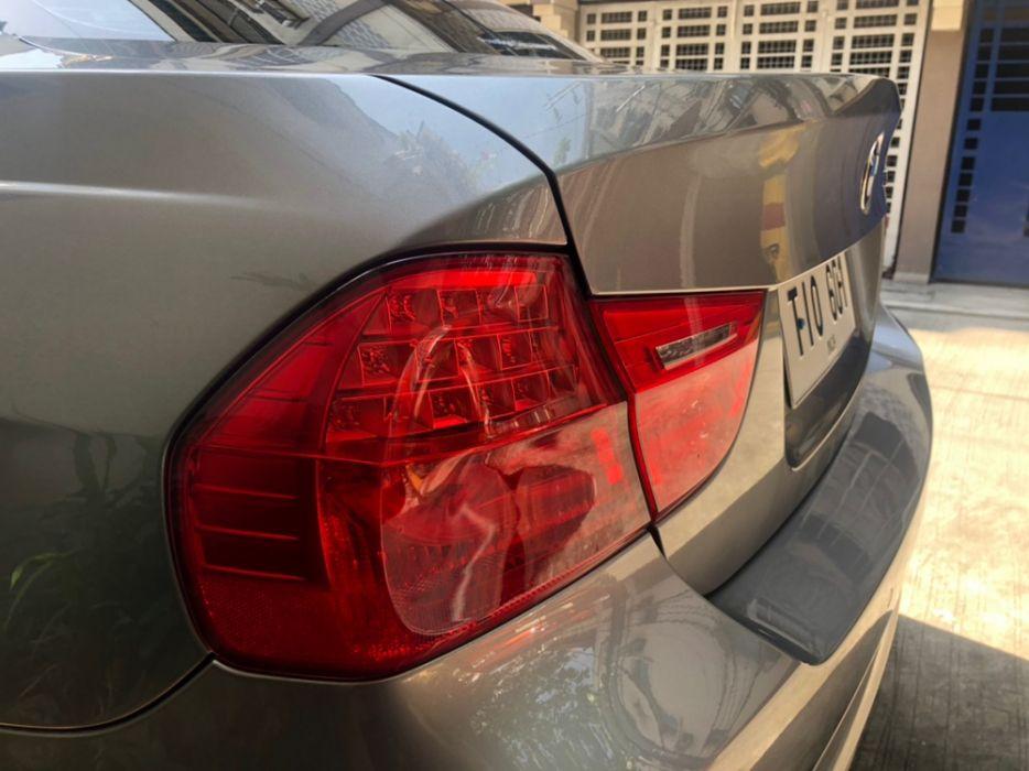 BMW 318i Sedan (A) (Category: Used Cars) located in Manila. Submitted by olxph_648008080 (Listing ID 239181107, Image 3). Description: 2011 BMW 318i idrive edition flawless... Original untampered low, tires will confirm it, mileage 33tkm casa records 18” tires/mags One of the freshest 318’ in the Market... Dark Gray color Gunmetal mags Leather interior Location: alabang, daang hari, evia RFS: too many cars not using all.
