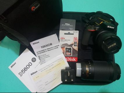 Nikon D5600 DSLR with Extra Double Zoom Lens Kit