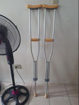 Crutches saklay 1 pair