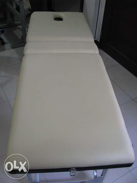 Massage table (Category: Other Assistive Aids) located in Manila. Submitted by medworks (Listing ID 239209548, Image 3). Description: This listing is hosted on Carousell on behalf of OLX Philippines. Massage table for sale! Brand new, high quality made in taiwan, foldable, ideal for spas, home, or personal use. Free delivery with minimum order of 5 tables..