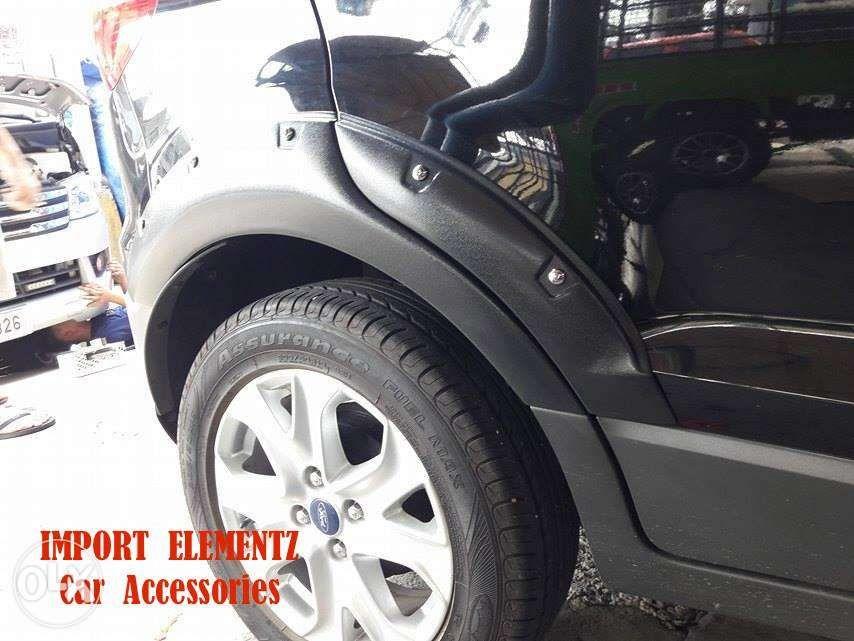 Ford Ecosport Bushwacker Fender Flare with rivets design, Car Parts