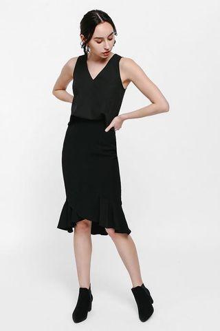 Love Bonito LB Osamund Asymmetrical Ruffle Hem Skirt in Black