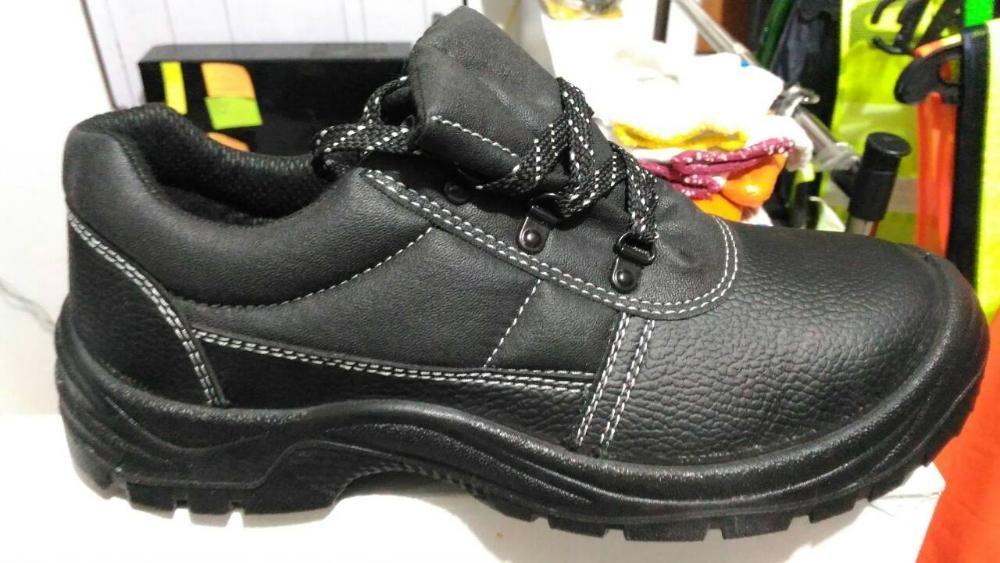 safety shoes wegmans direct supplier, Men's Fashion, Footwear, Boots on