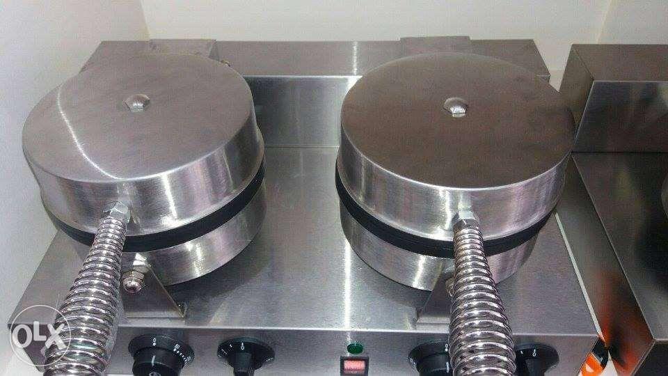 Pancake Waffle Maker Double (Category: Bakeware) located in Manila. Submitted by joeyroque09 (Listing ID 239253497, Image 2). Description: 09177110098 for inquiries https://www.facebook.com/takezo.industrial Our Website: takezoindustrialsupply.com https://takezoindustrialsupply.storehub.me/ Pancake Waffle Maker ( Double) Model Name: FY - 2 Double Plate Power: 2.4kW olts: 220V 50Hz Net Weight: 15kg Dimension: 50 x 38 x 30cm For order/inquiry pleas