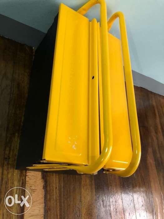 Multi drawer toolbox (Category: Storage Boxes & Baskets) located in Manila. Submitted by joeyroque09 (Listing ID 239256852, Image 3). Description: Heavy duty metal toolbox Brand: Schaffer toolbox Length 40cm Width: 22cm Height: 21cm =1650.