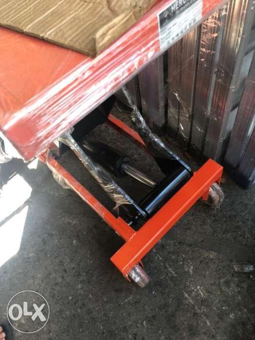 Hercules Table lifter, Furniture & Home Living, Home Improvement