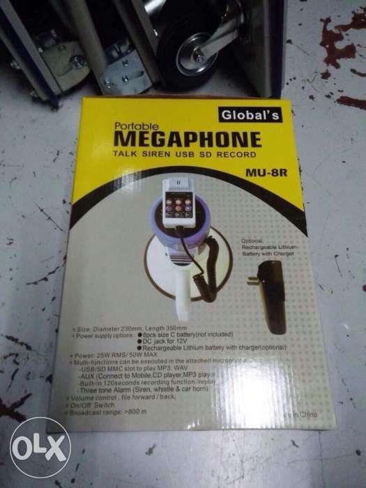global Megaphone (Category: Microphones) located in Manila. Submitted by joeyroque09 (Listing ID 239261851, Image 3). Description: 09177110098 for inquiries https://www.facebook.com/takezo.industrial Our Website: takezoindustrialsupply.com https://takezoindustrialsupply.storehub.me/ Heavy duty Megaphone Brand: Global Qty: 1pcs Price: 2,600.00 per pc.