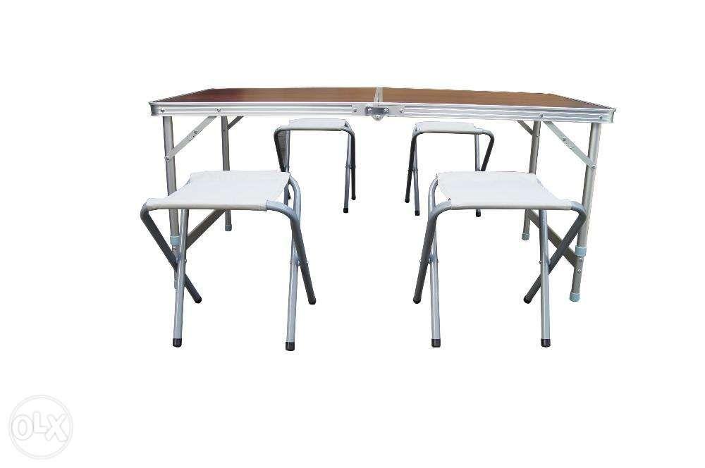 Deluxe Folding Picnic Table with Aluminum Frame free 4 folding stools