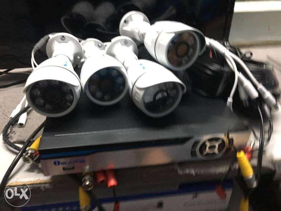 2 Mega Pixel 1080p 4 Bullet Camera 4 Channel XVR DVR CCTV Camera Kit