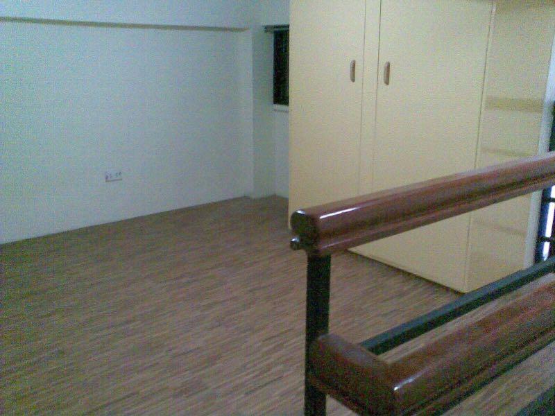 2 bedroom apartment (loft type) for rent in east rembo, makati