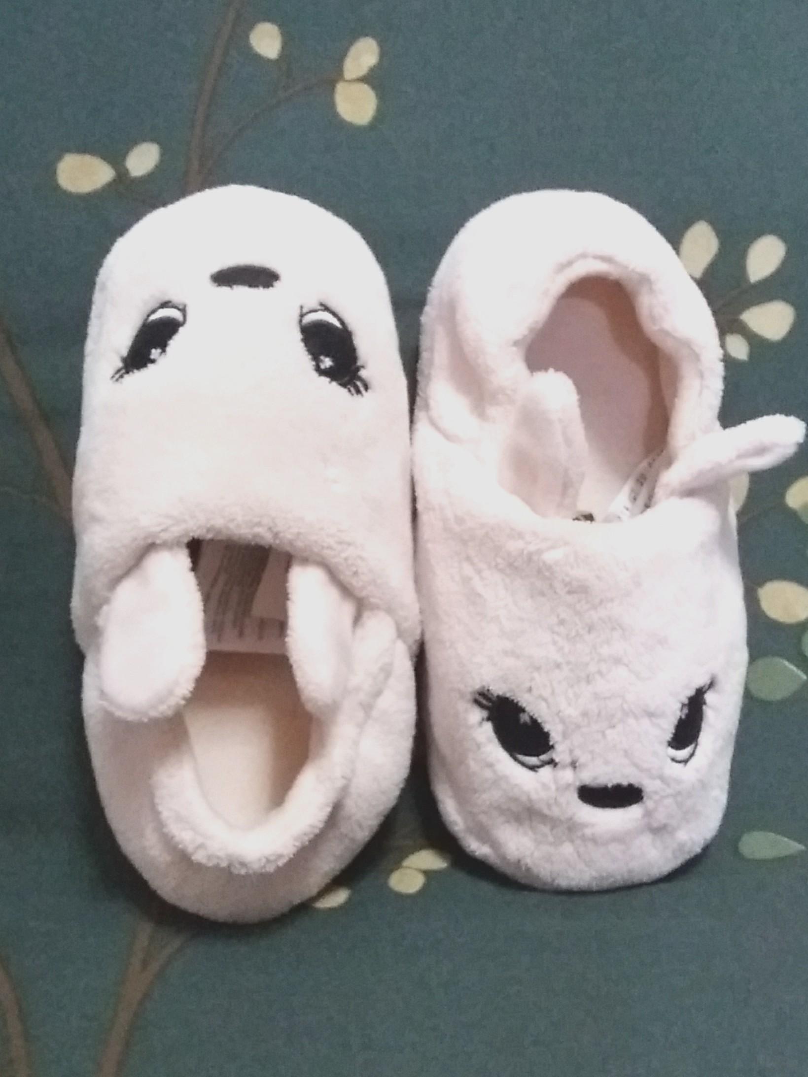 kids holiday slippers