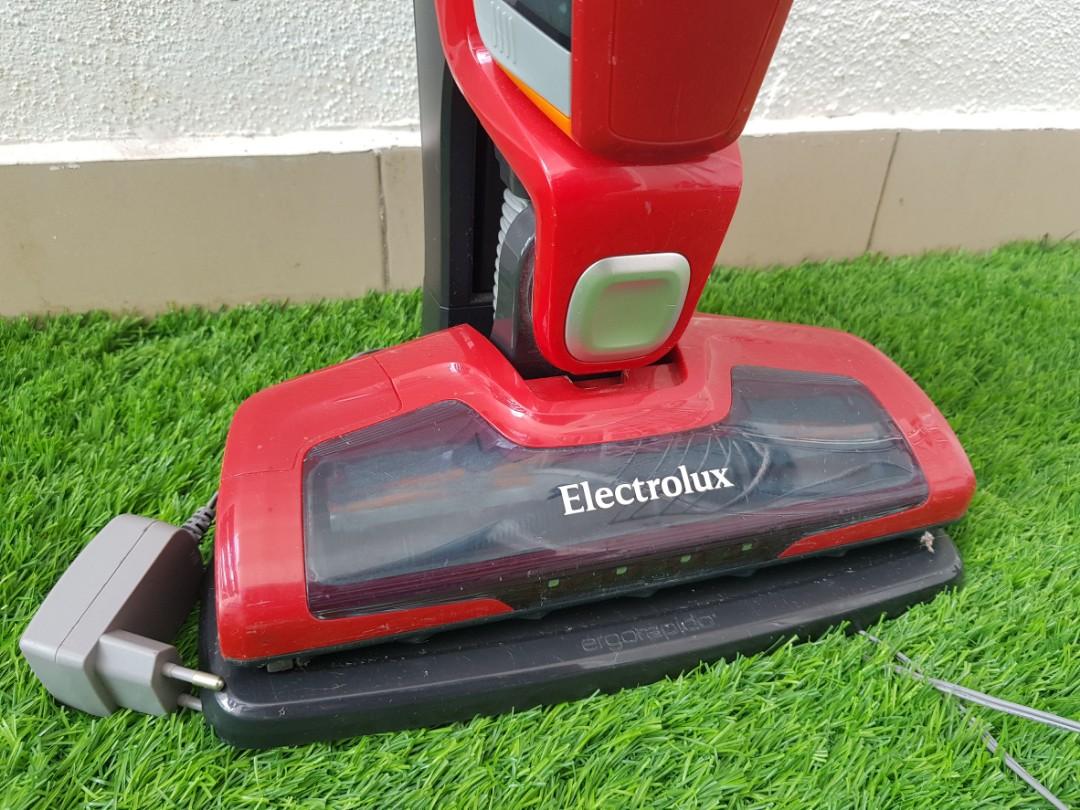 Electrolux Vacuum Cleaner, TV & Home Appliances, Vacuum Cleaner