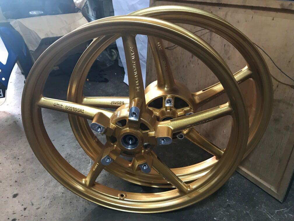 Gold Sport Rim Y150 Motorcycles Motorcycle Apparel On Carousell