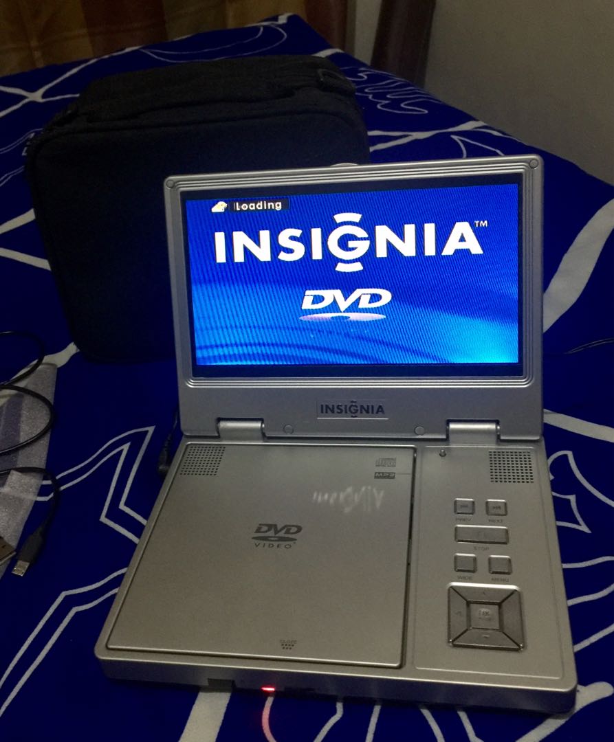 Insignia portable dvd player, Audio, Portable Music Players on Carousell